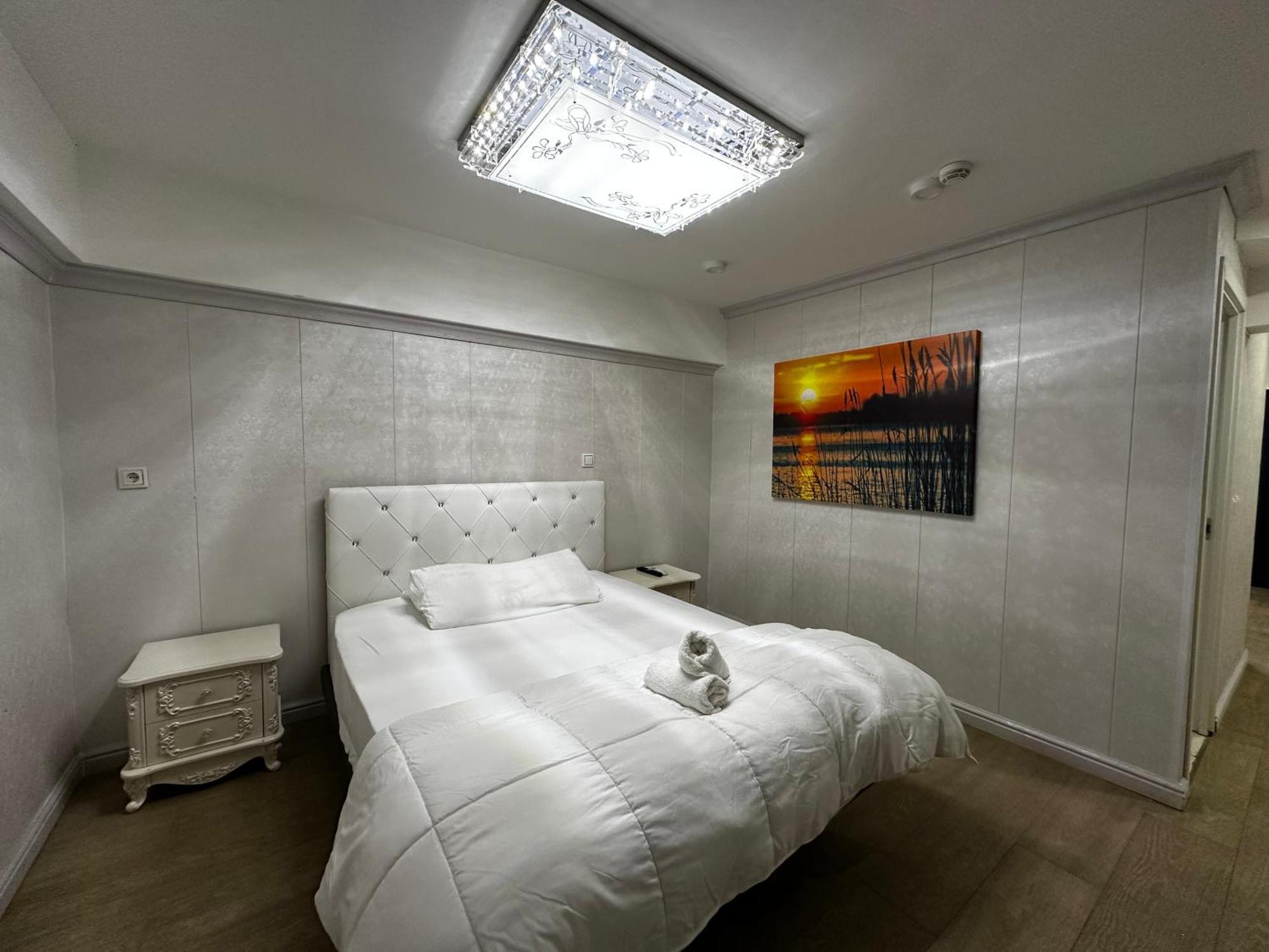 Hotel Aviacion Манисес Екстериор снимка
